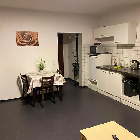 Bei Michael Gelsenkirchen 아파트 *